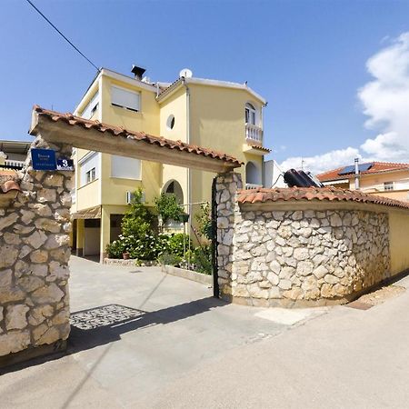 Apartments And Room Take It Easy Tribunj (Sibenik-Knin) Exterior foto