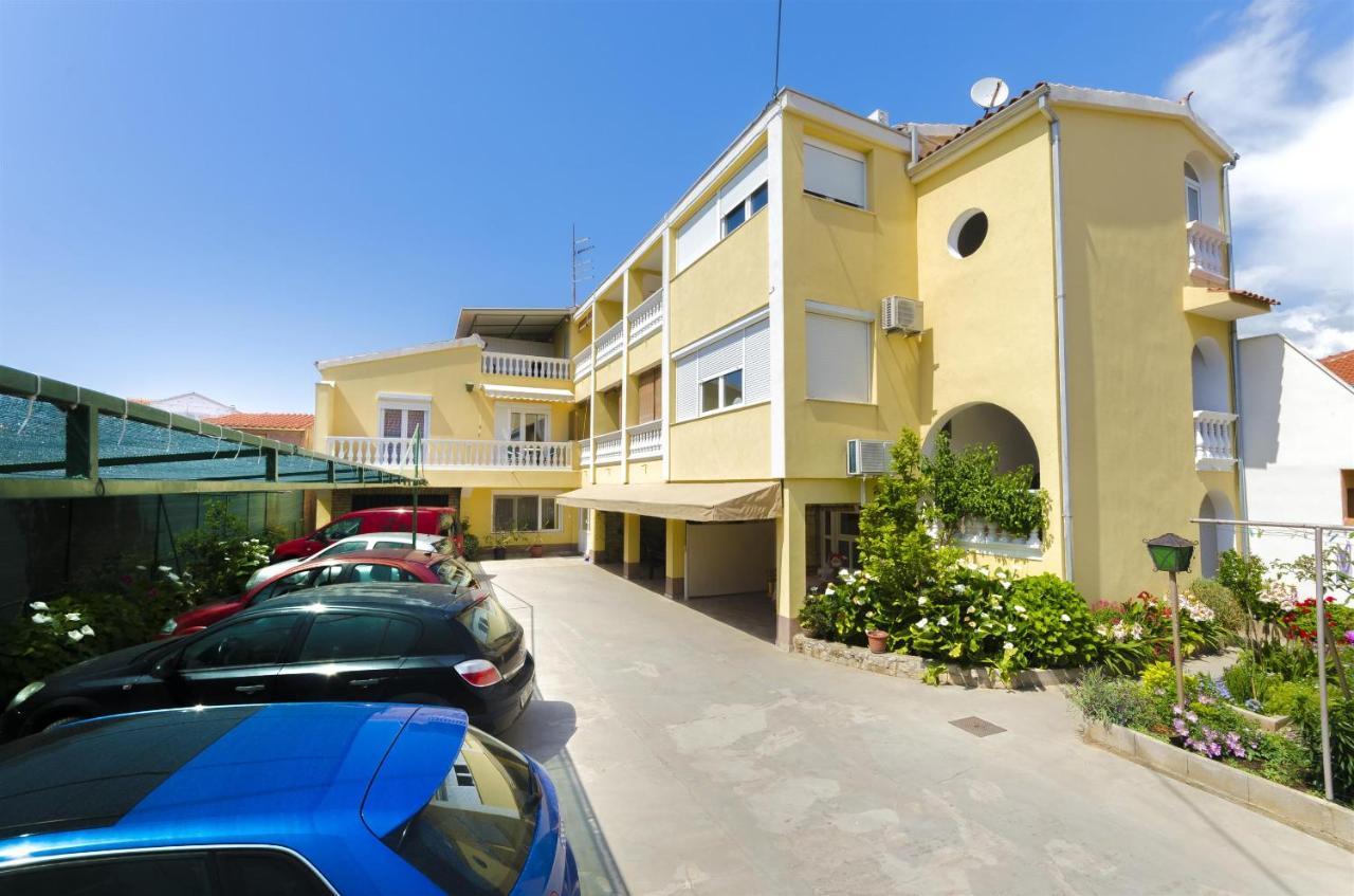 Apartments And Room Take It Easy Tribunj (Sibenik-Knin) Exterior foto