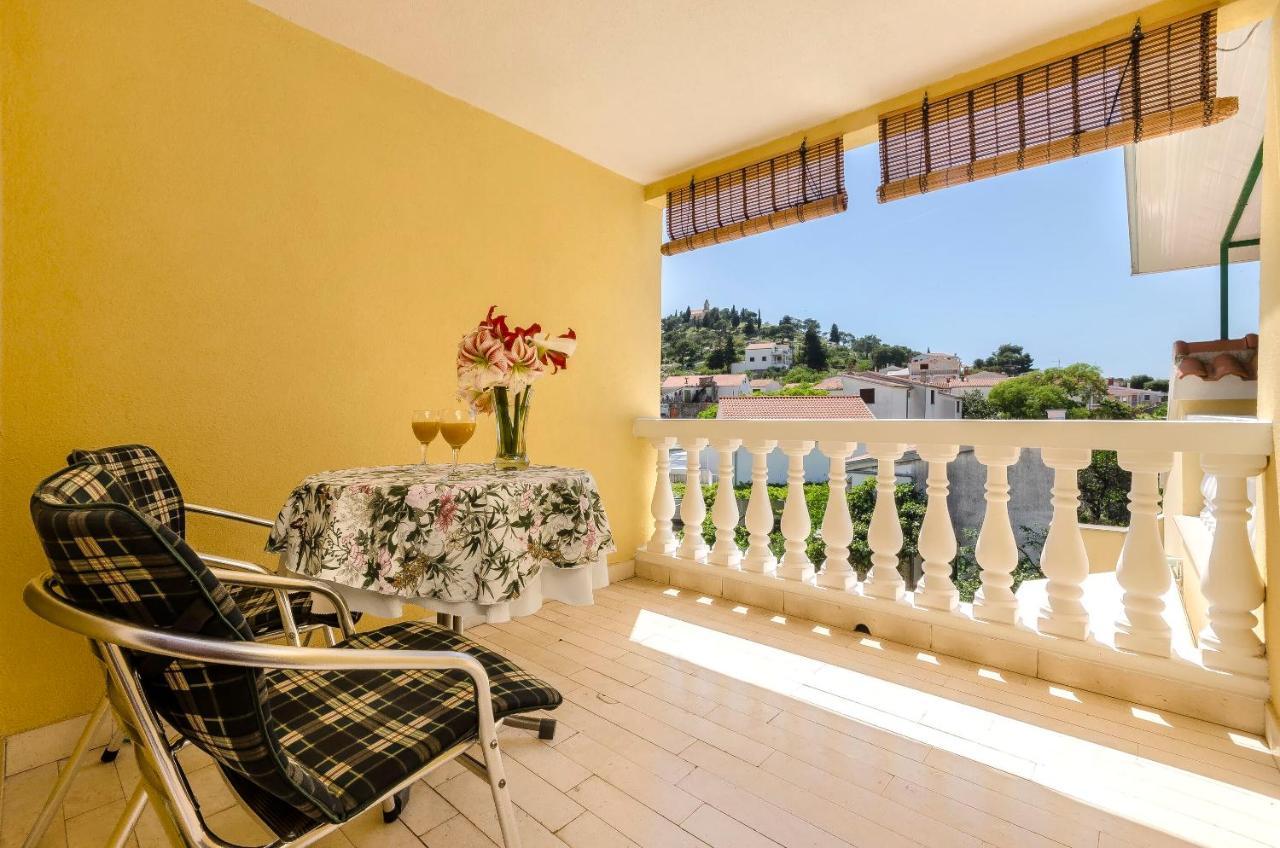 Apartments And Room Take It Easy Tribunj (Sibenik-Knin) Exterior foto
