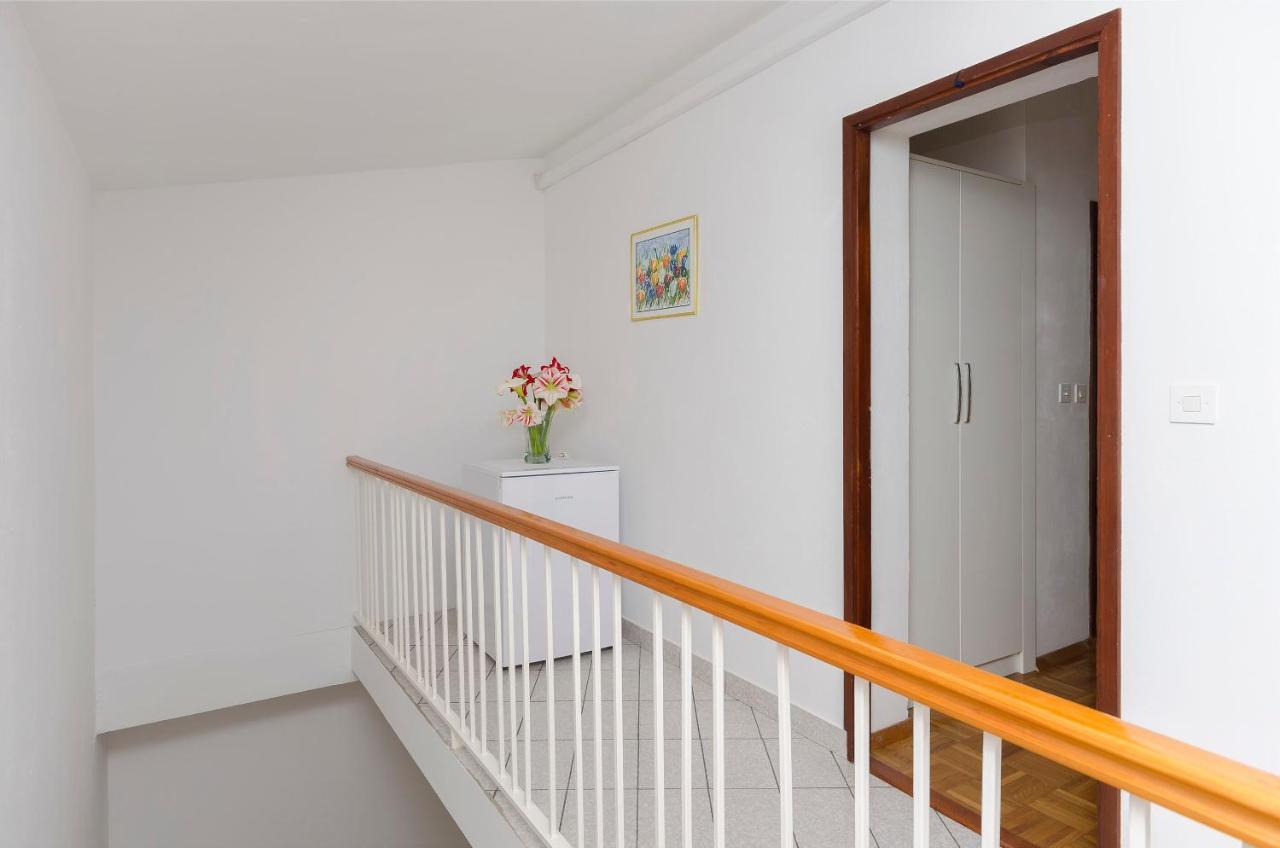 Apartments And Room Take It Easy Tribunj (Sibenik-Knin) Exterior foto